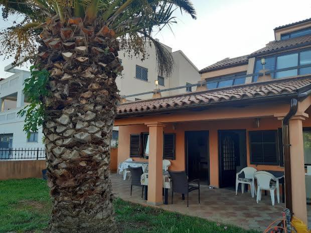 Apartmani Delas Pjescana Uvala Bagian luar foto