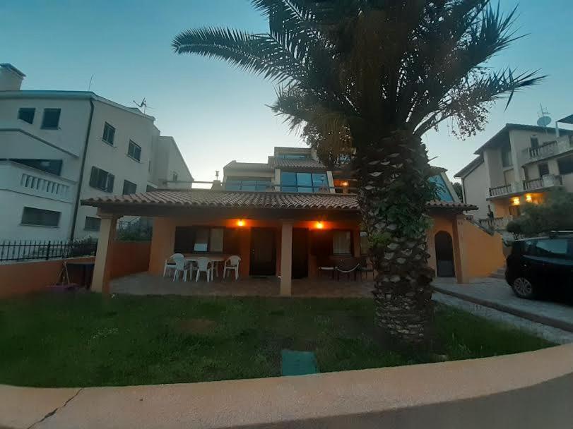 Apartmani Delas Pjescana Uvala Bagian luar foto
